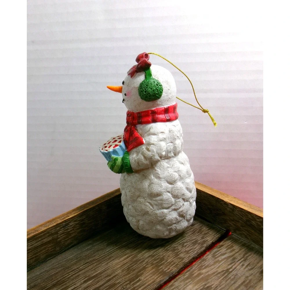 Snowman Set‎ of 3 Figurines Resin with Cherry Pie, Glass & Sledding Vintage